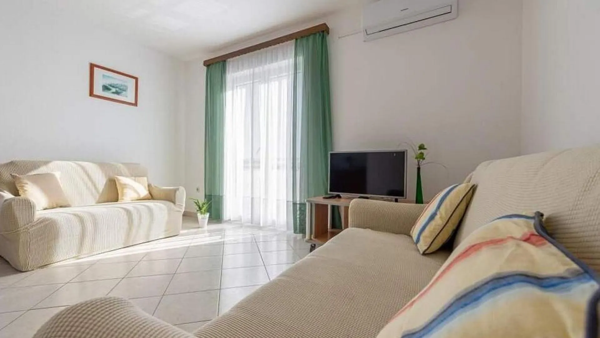 Apartments Ana-Marija Nin
