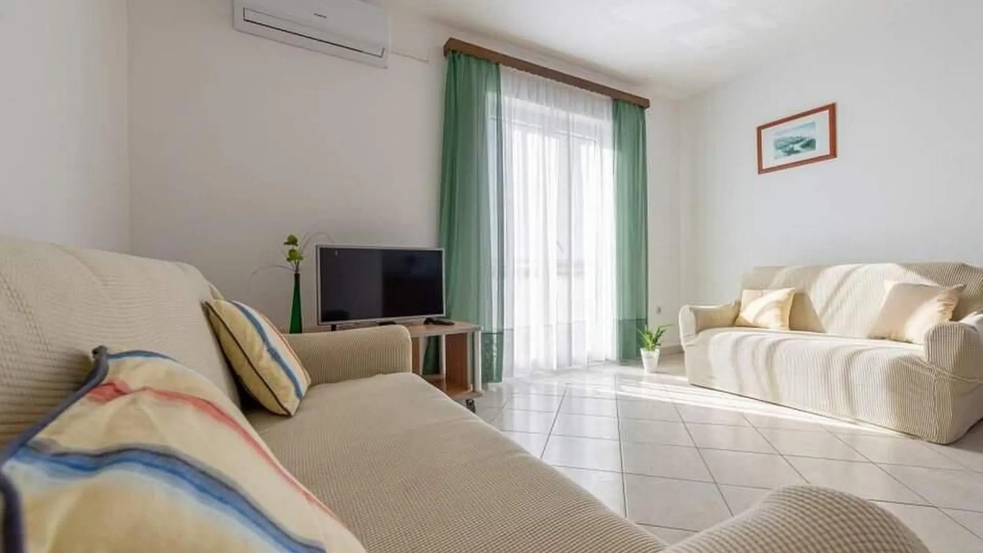 Apartments Ana-Marija Nin